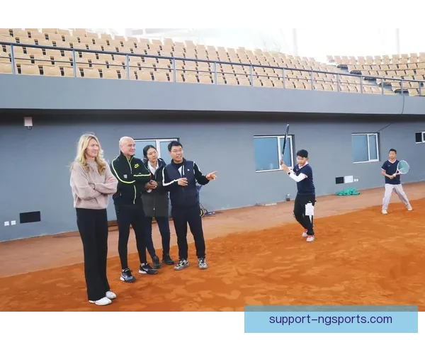 网球巨星赛季亮相引发热议新赛制备受关注