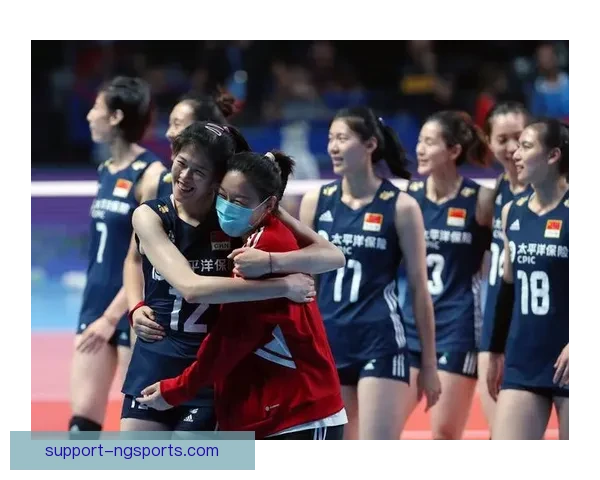 中国女排力克意大利夺世界联赛冠军展现顽强拼搏精神